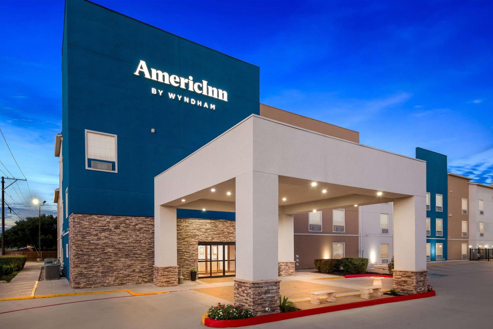 Americinn By Wyndham New Braunfels Bagian luar foto