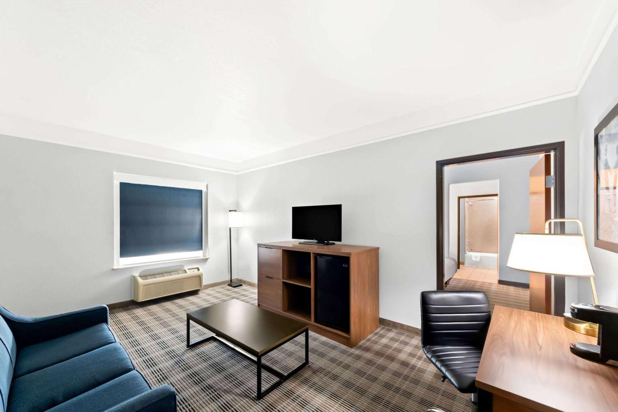 Americinn By Wyndham New Braunfels Bagian luar foto