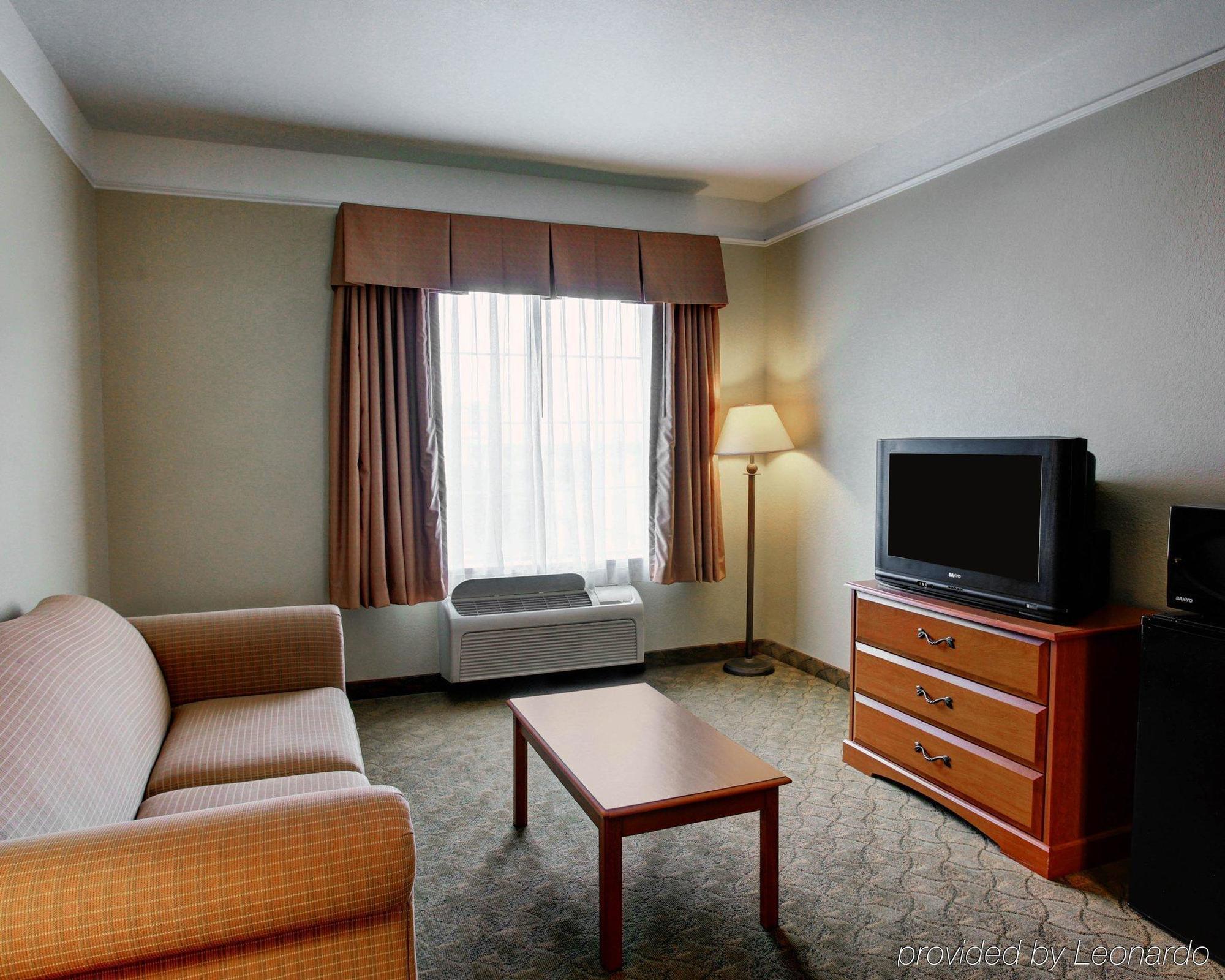 Americinn By Wyndham New Braunfels Bagian luar foto