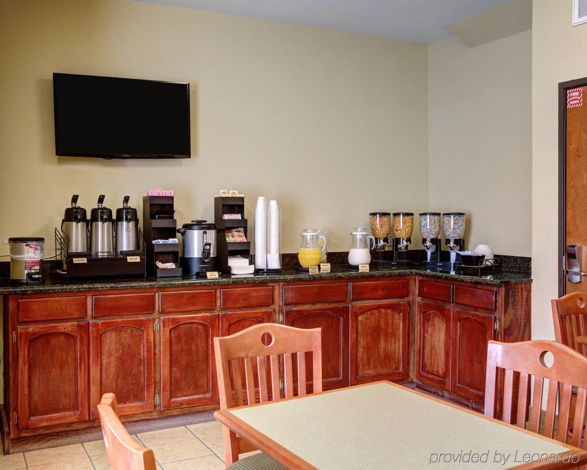 Americinn By Wyndham New Braunfels Bagian luar foto