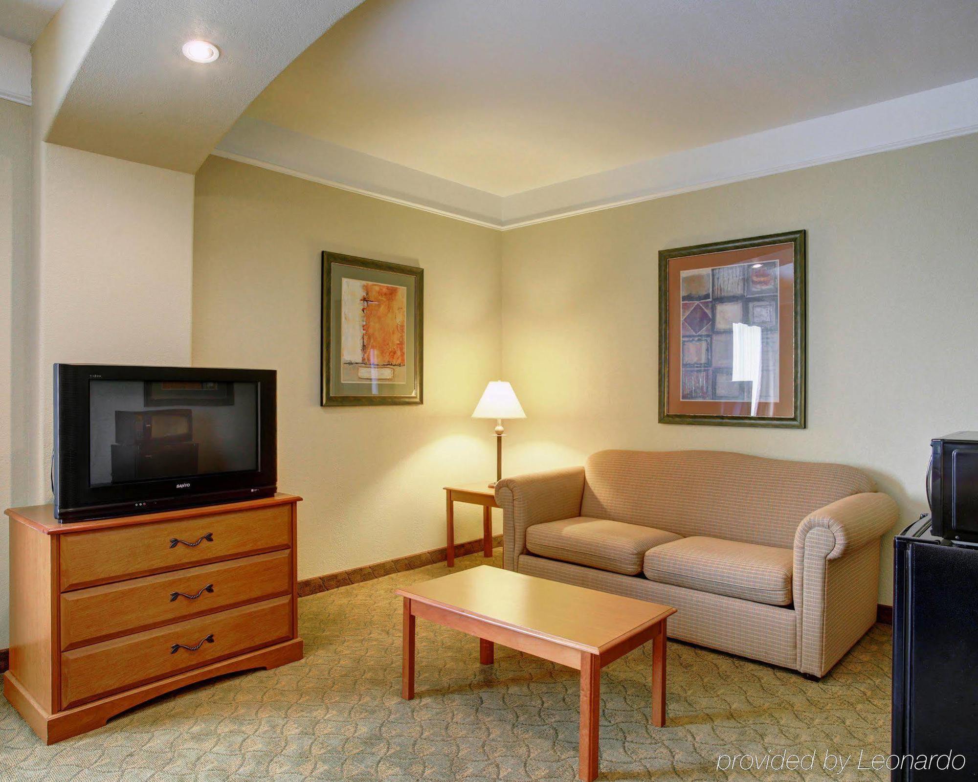 Americinn By Wyndham New Braunfels Bagian luar foto